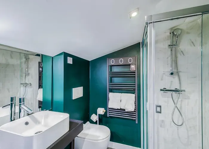 Emile Fourcand -your Apartament